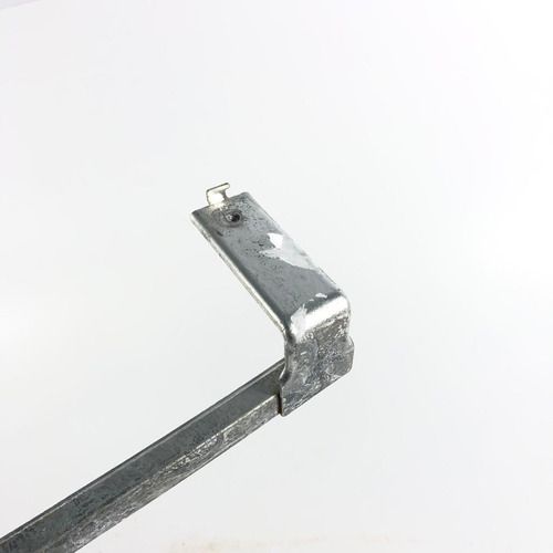 Guia Vidro Porta Dianteiro Esquerdo Gm S10 2016 2.5 Flex