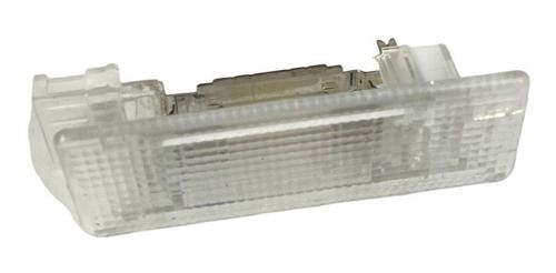Luz Cortesia Porta Malas Vw Jetta 2.0 2014 5k0947101