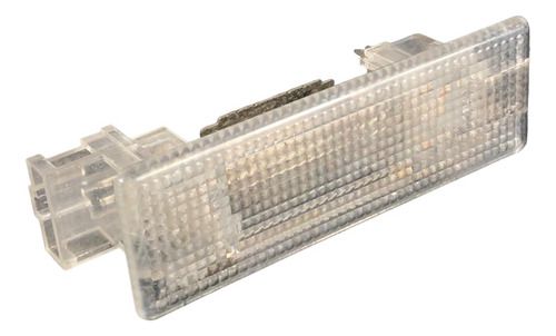 Luz Cortesia Porta Malas Vw Jetta 2.0 2015 Tsi