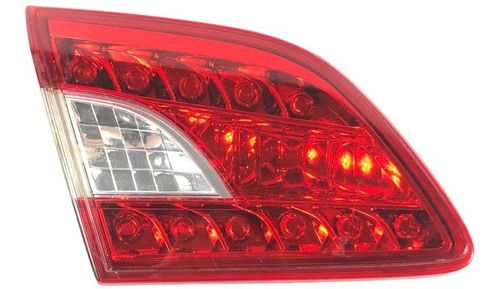 Lanterna Esquerda Tampa Traseira Nissan Sentra 2016 2.0