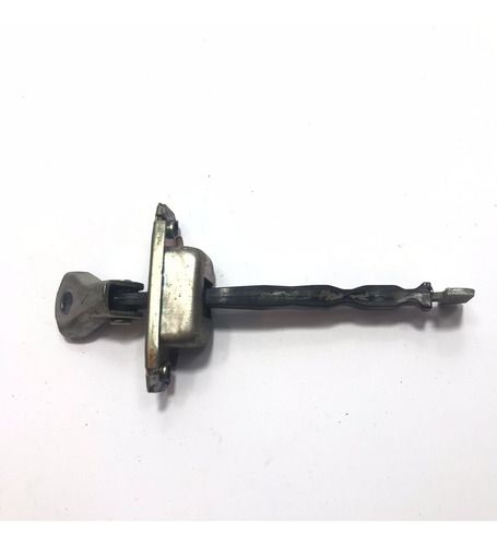 Limitador De Porta Traseira Direita Nissan March 1.6 2017