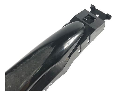 Maçaneta Externa Diant. Dir. Nissan Kicks 1.6 2023 (detalhe)