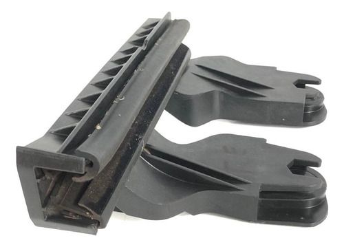 Guia Vidro Peugeot 3008 2014 1.6 Traseira Esq. 9682809980