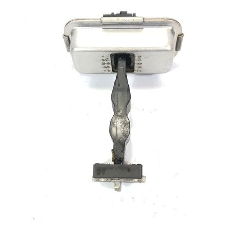 Limitador De Porta Dianteira Esquerda Peugeot 208 2015