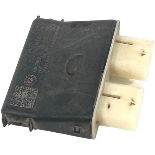 Módulo Abertura Porta Malas Vw Tiguan 2019 2.0 350 3g0962243