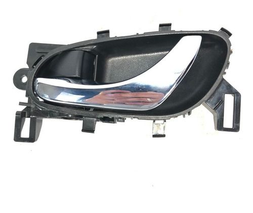 Puxador Interno Traseira Esquerda Nissan Sentra 2014 2.0