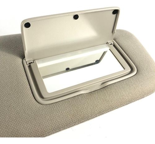 Quebra Sol Direito Nissan Sentra 2016 2.0