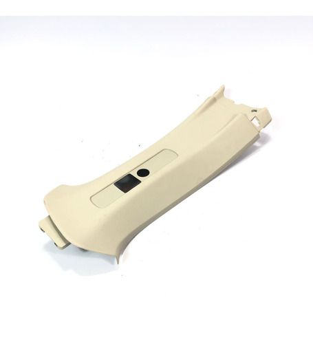 Moldura Coluna Cinto Esquerda Gm Spin 2017 1.8