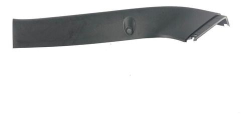 Moldura Direita Porta Malas Gm Cruze 2015 1.8 Ltz 95231517