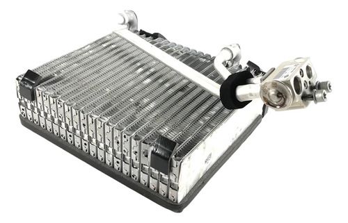 Radiador Evaporador Ar Vw Amarok 2023 3.0 V6 7l0820102t