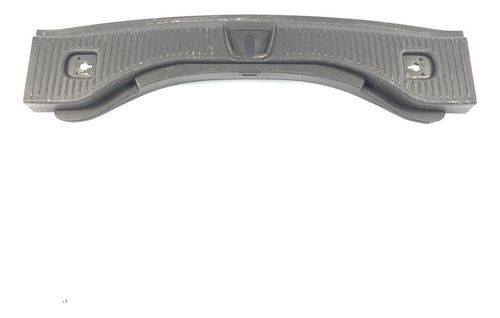 Soleira Porta Malas Gm Tracker 2017 1.4 Turbo 94522424