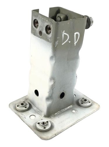 Suporte Direito Alma Parachoque Gm Tracker 2017 1.4 Turbo