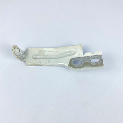 Suporte Do Painel Frontal Esquerdo Gm Spin 2017 1.8 26245001