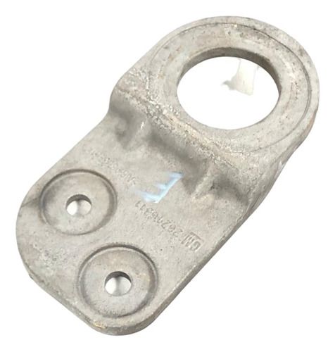 Suporte Esquerdo Radiador Gm Tracker 2023 1.2 Turbo 26216311