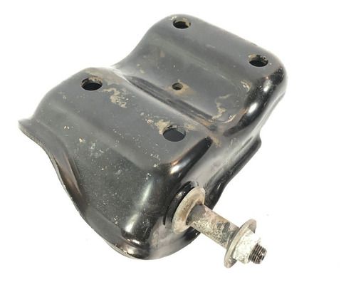 Suporte Feixe Mola Traseiro Direito Gm S10 2017 94772421