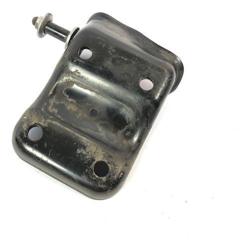 Suporte Feixe Mola Traseiro Esquerdo Gm S10 2017 94772421