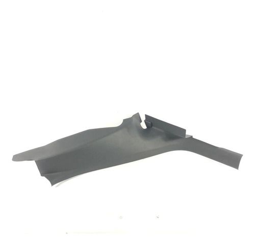 Acab. Coluna Traseira Direita Audi Q3 2018 1.4 8u0867768