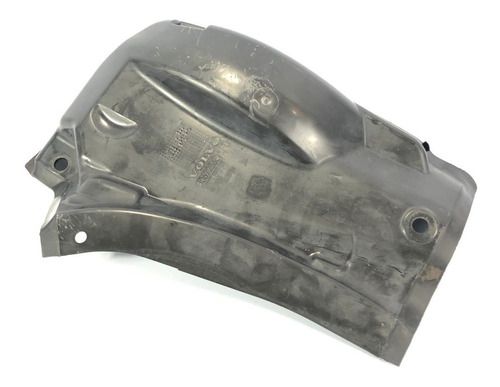 Acabamento Esquerdo Churrasqueira Volvo C30 2008 2.4