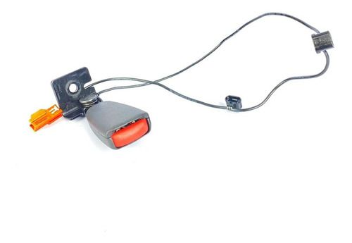 Engate Cinto Traseiro Esquerdo Volvo C30 2008 2.4