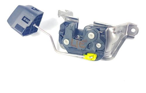 Fechadura Trava Do Banco Traseiro Esquerdo Toyota Yaris 2019