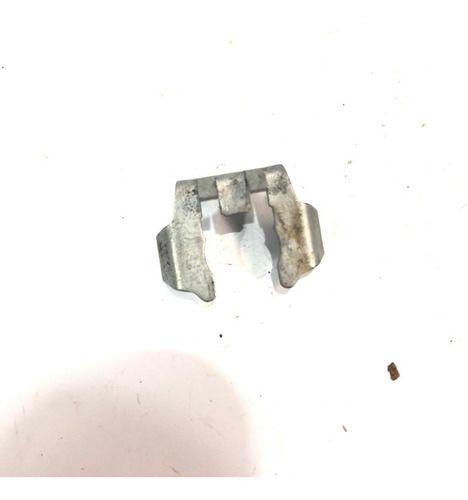 Grampo Trava Bico Injetor Mitsubishi Asx 2020 2.0 Flex