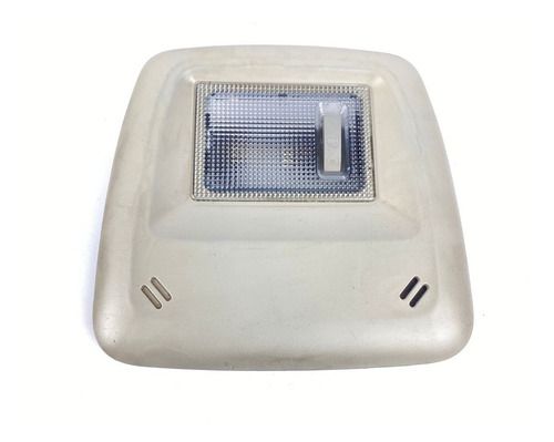 Luz De Teto Cortesia Chevrolet Onix 2019 1.4 52151137