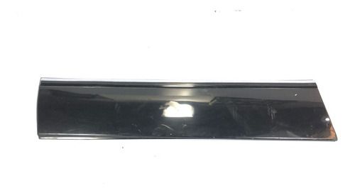 Moldura Externa Porta Dianteira Direita Kia Opirus 2008 3.8