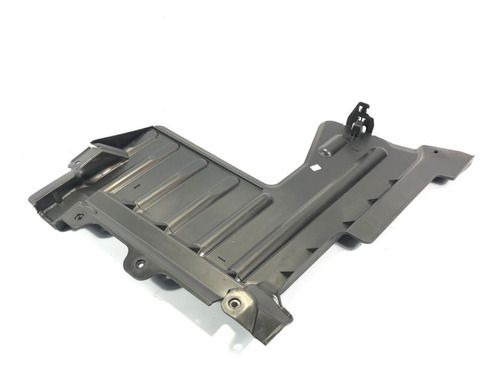 Protetor Esquerdo Tanque Combustível Citroen C4 Cactus 2020