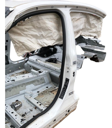 Coluna Esquerda Para Recorte Bmw 320i 2016