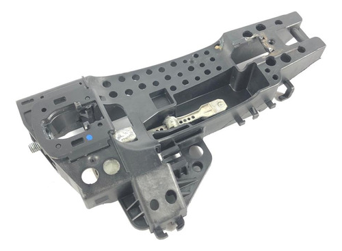 Suporte Maçaneta Tras. Direita Audi A4 2.0 2013 Tfsi