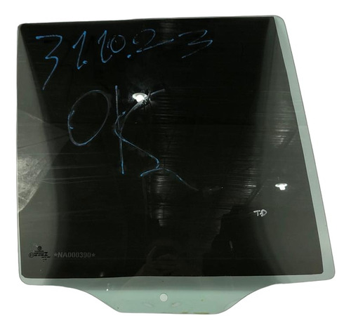 Vidro De Porta Traseiro Direito Vw Amarok V6 3.0 2022