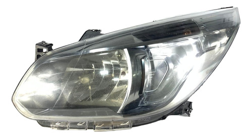 Farol Esquerdo Gm Spin 2016 Detalhe 52095428