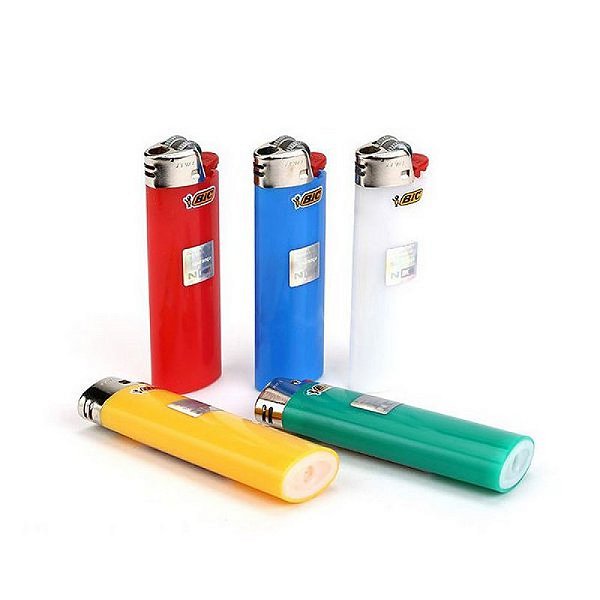 Isqueiro Bic Maxi  1un Cores