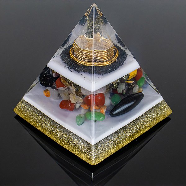 Orgonite Personalizado - Pirâmide com Hematita Magnetizada 16cm