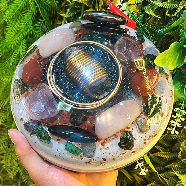 PRONTA ENTREGA - Meia Esfera Extra Grande 21cm com Hematitas Magnetizadas - Dourada