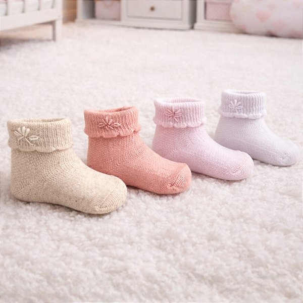 Meia Infantil de Algodão com Bordado Artesanal