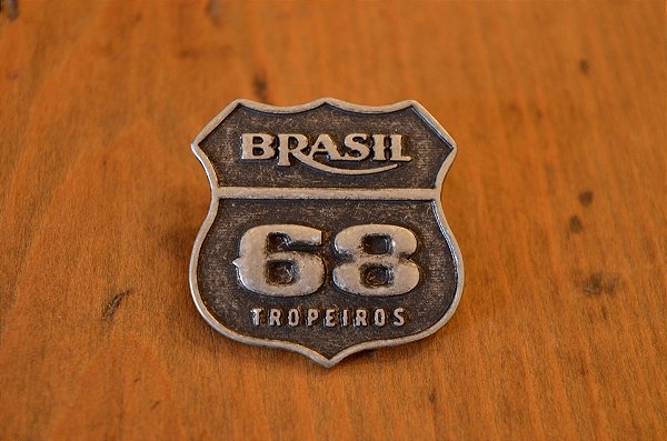 BOTON - BRASIL 68 - ( FERRO )