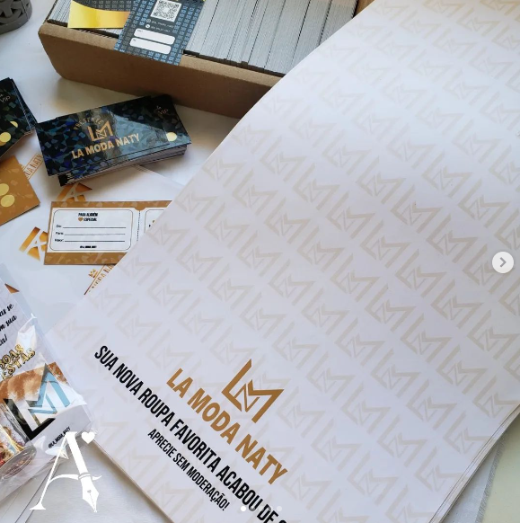 Papel de Embrulho - PERSONALIZADO