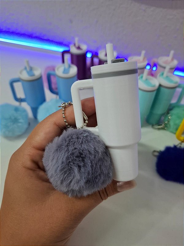 Chaveiro Garrafinha com Pompom Branca - Sem personalizar