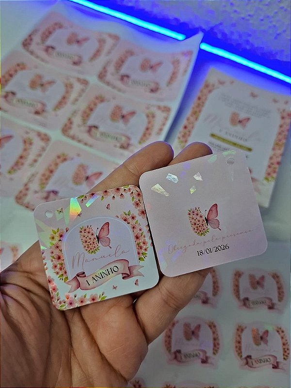PERSONALIZADO - Tag de 4,5cm à 6cm - No formato que desejar.