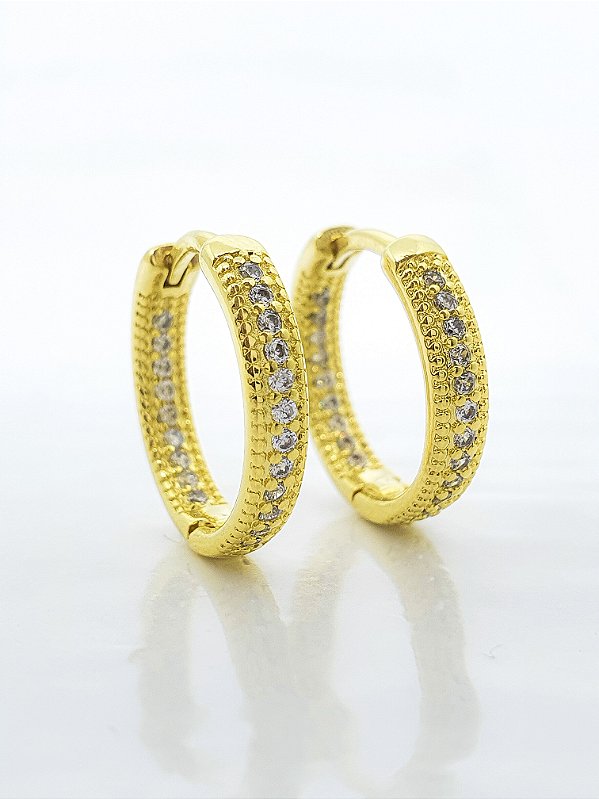 Brinco Argola Cravejada Interna M Banhado a Ouro 18k - BRI022