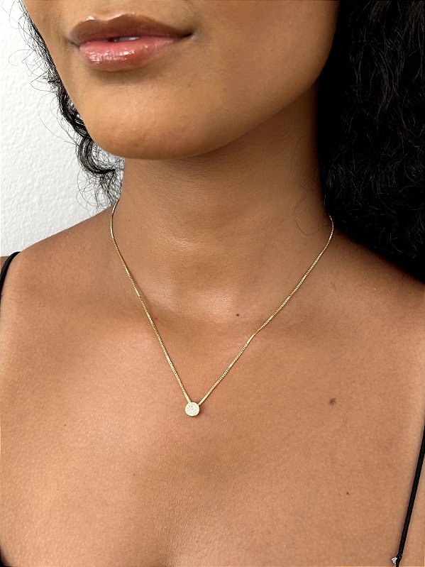 Colar Circulo Cravejado Banhada a Ouro 18k - COR011