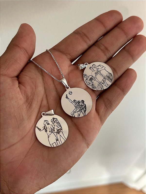 Corrente 50cm + Pingente Medalha Redonda Personalizada (25mm) Banhada a Ouro Branco
