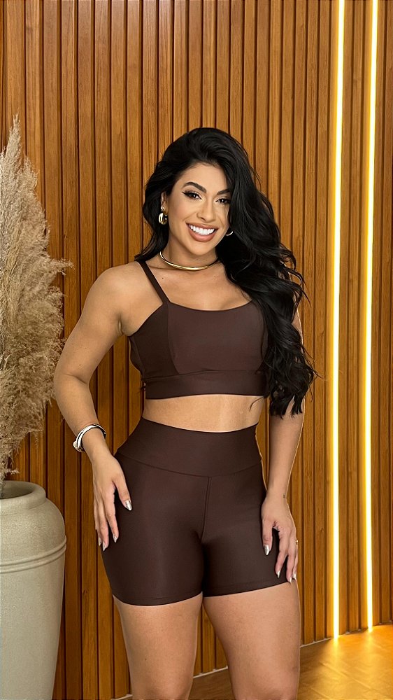 Conjunto Short Crossfit + Top Camilla Cor Marrom