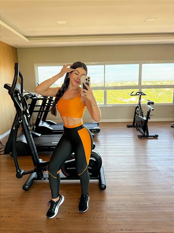 Conjunto Legging Vivo+Top Alça Reta Cor Preto+Mostarda