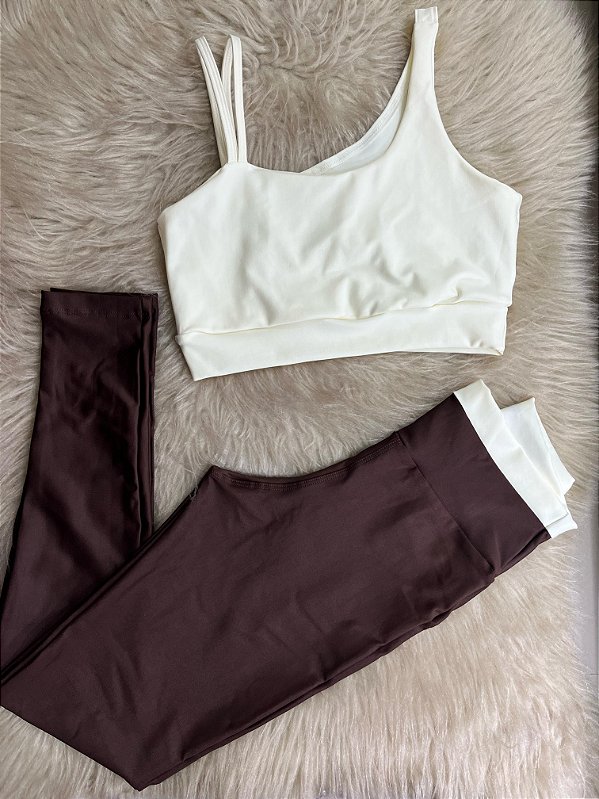 Conjunto Legging Marcela+ Top Cor Marrom+Off