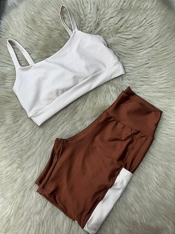 Conjunto Short Bolso+Top Alça Reta Cor Cobre+Off