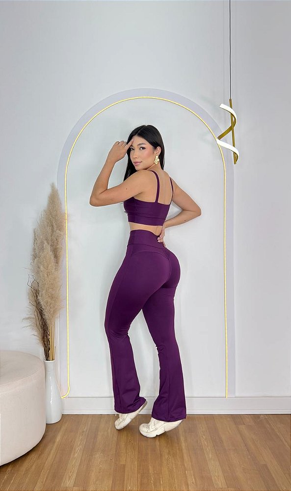 Conjunto Flare Legging+Top Alça Reta Cor Roxo Uva