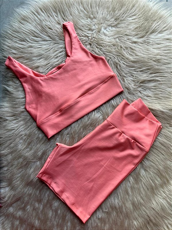 Conjunto Short Meia Coxa+ Top Clarisse Cor Pêssego