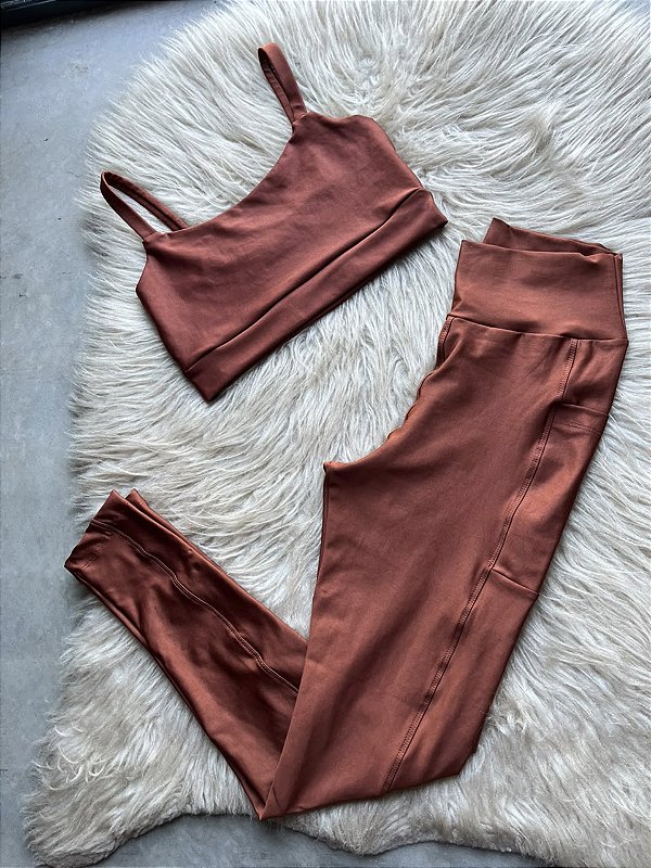 Conjunto Legging Bolso+Top Alça Reta Cor Cobre